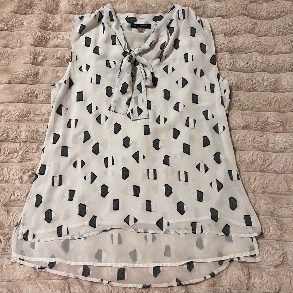 Tommy Hilfiger Black and White Geometric Blouse